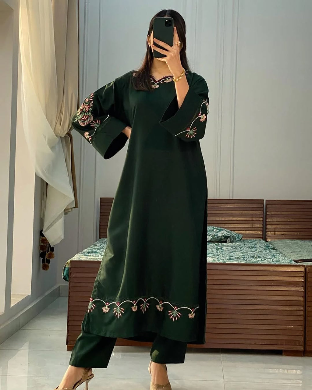 Cross-Stitch Olive Embroidered 2pc