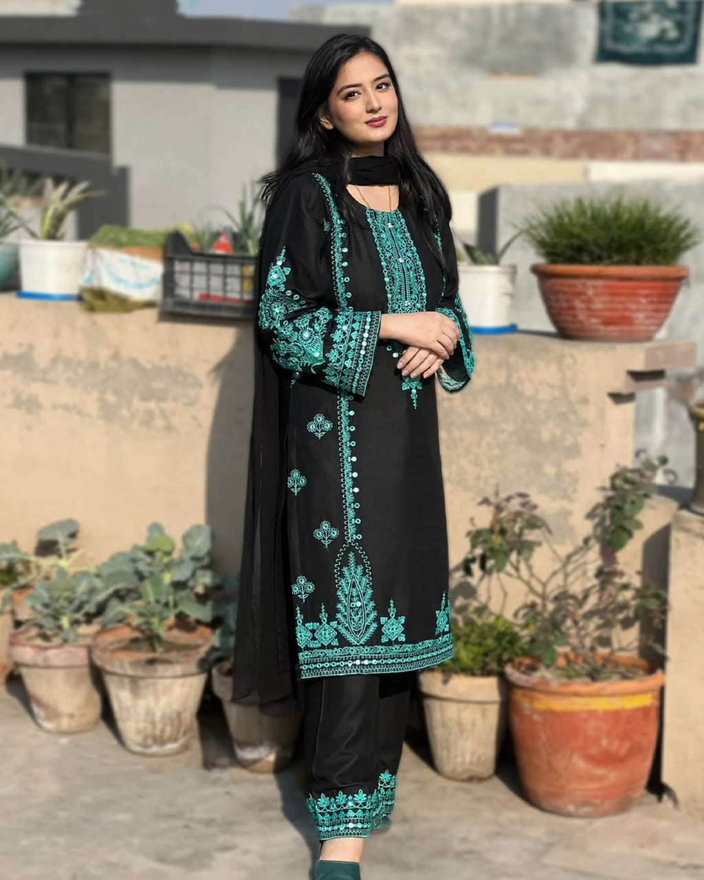 Kaamla Embroidered 3pc