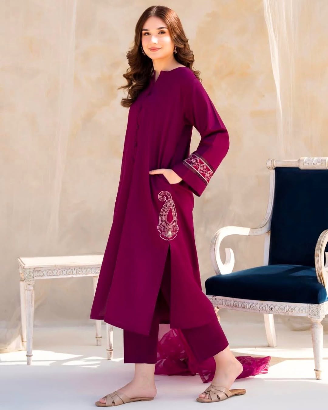 Falsiana Embroidered 3pc