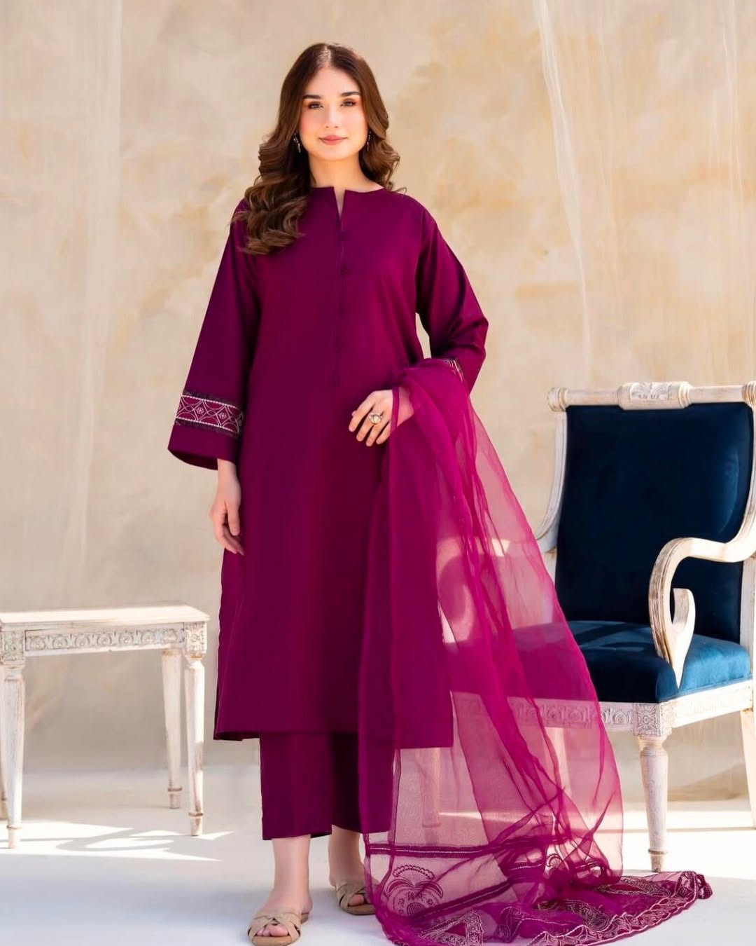 Falsiana Embroidered 3pc