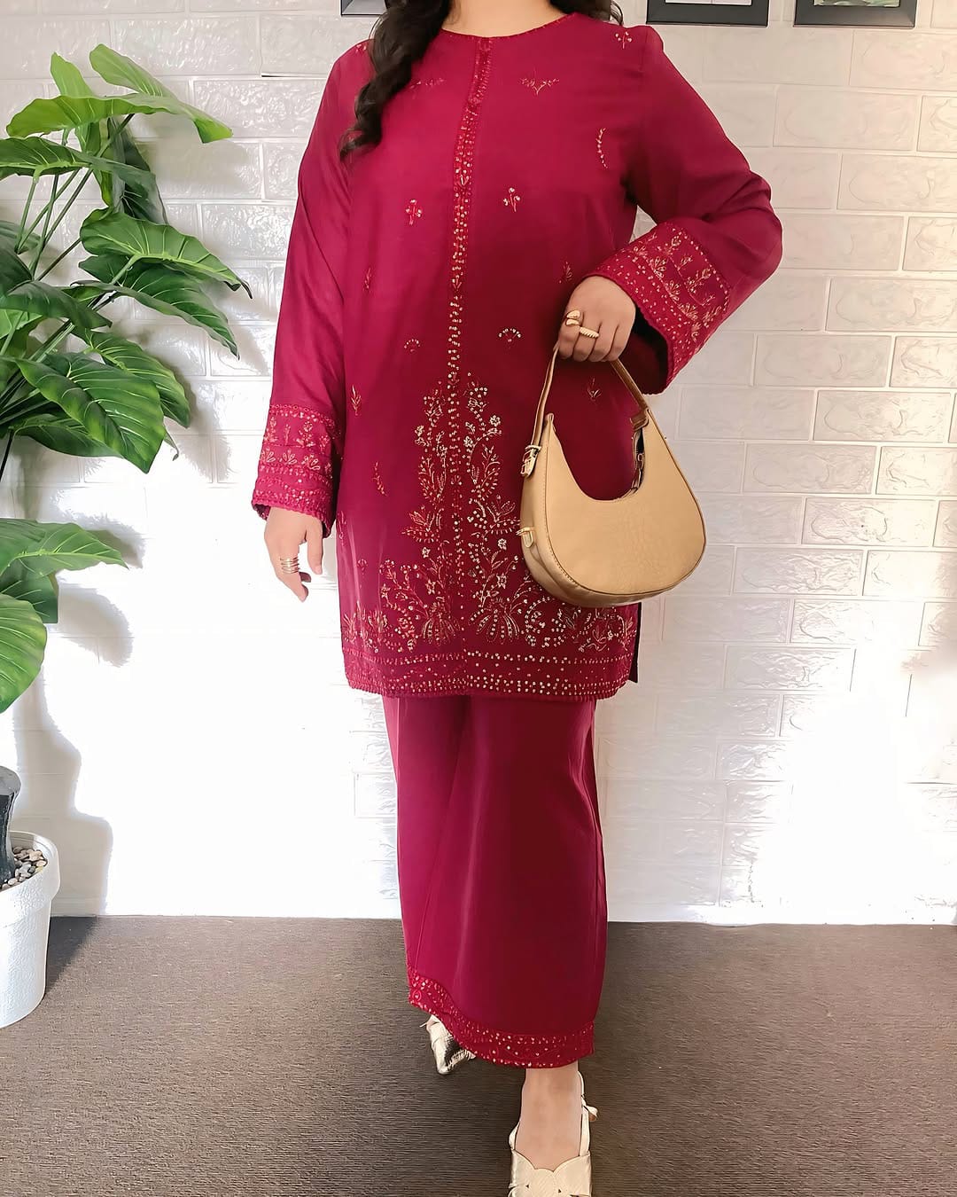 Jennifer 2PC Lawn Embroidered