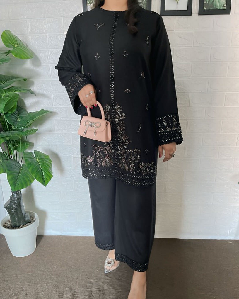 Jennifer 2PC Lawn Embroidered