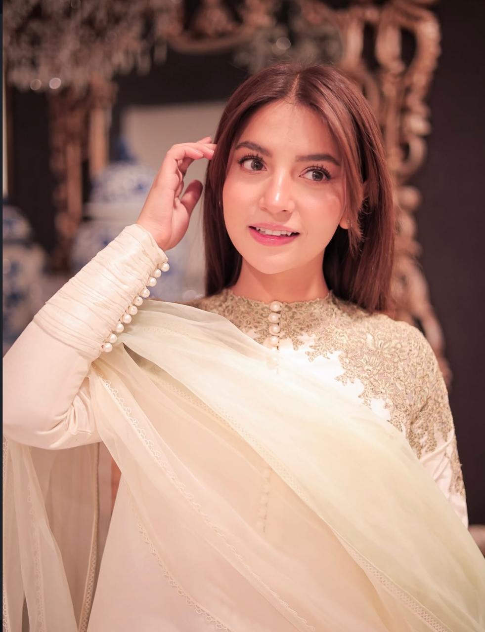 Casper Embroidered Lawn 3pc