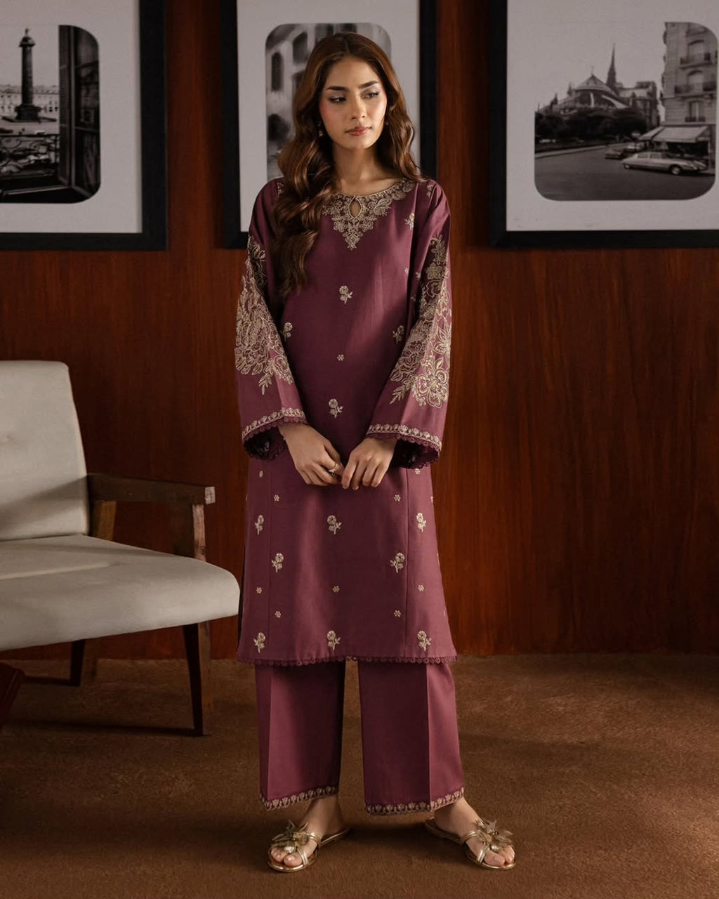 Miral Embroidered 2pc