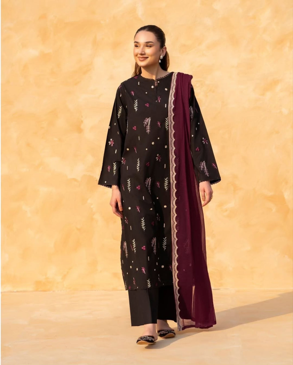 Diana Embroidered 3pc