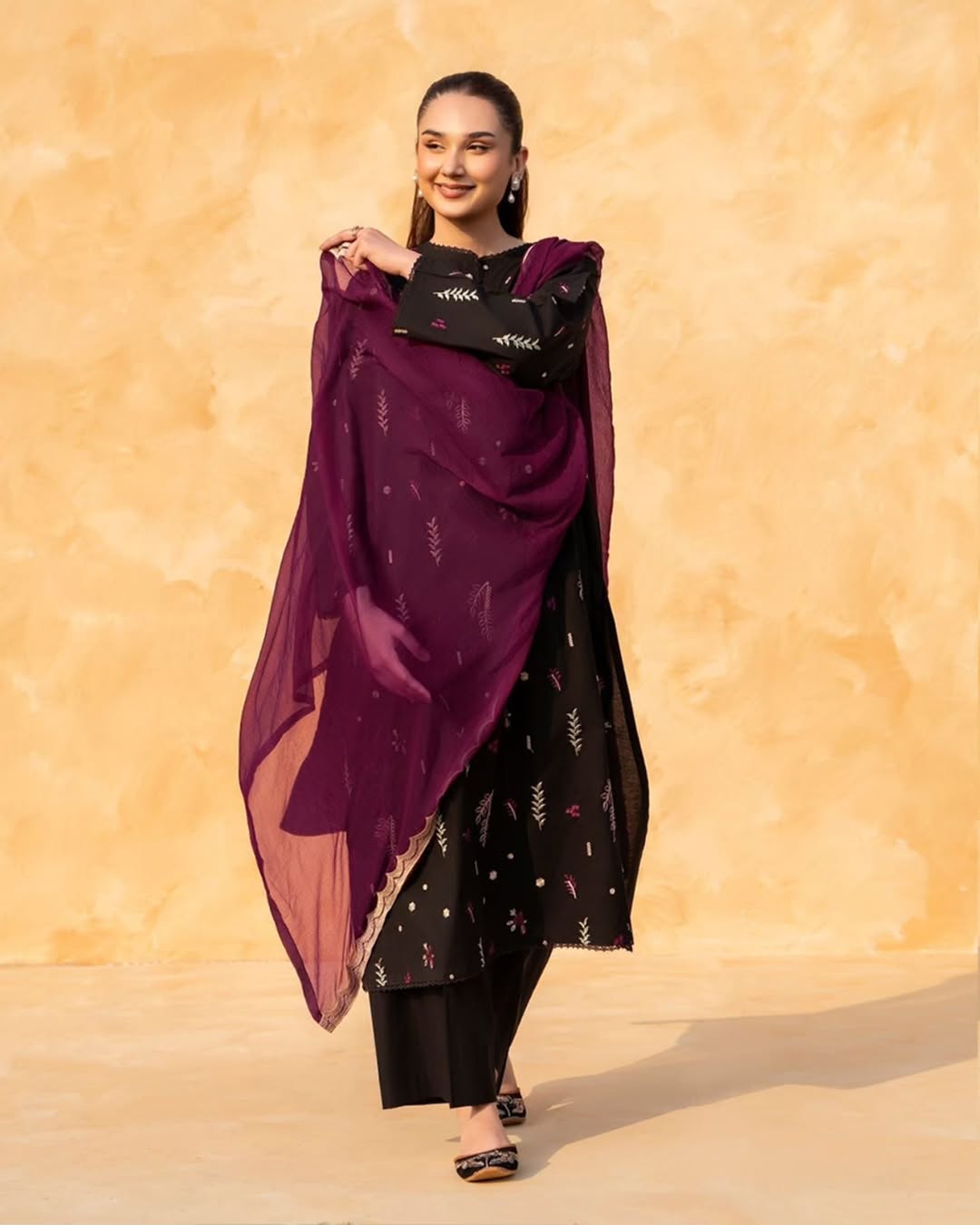 Diana Embroidered 3pc