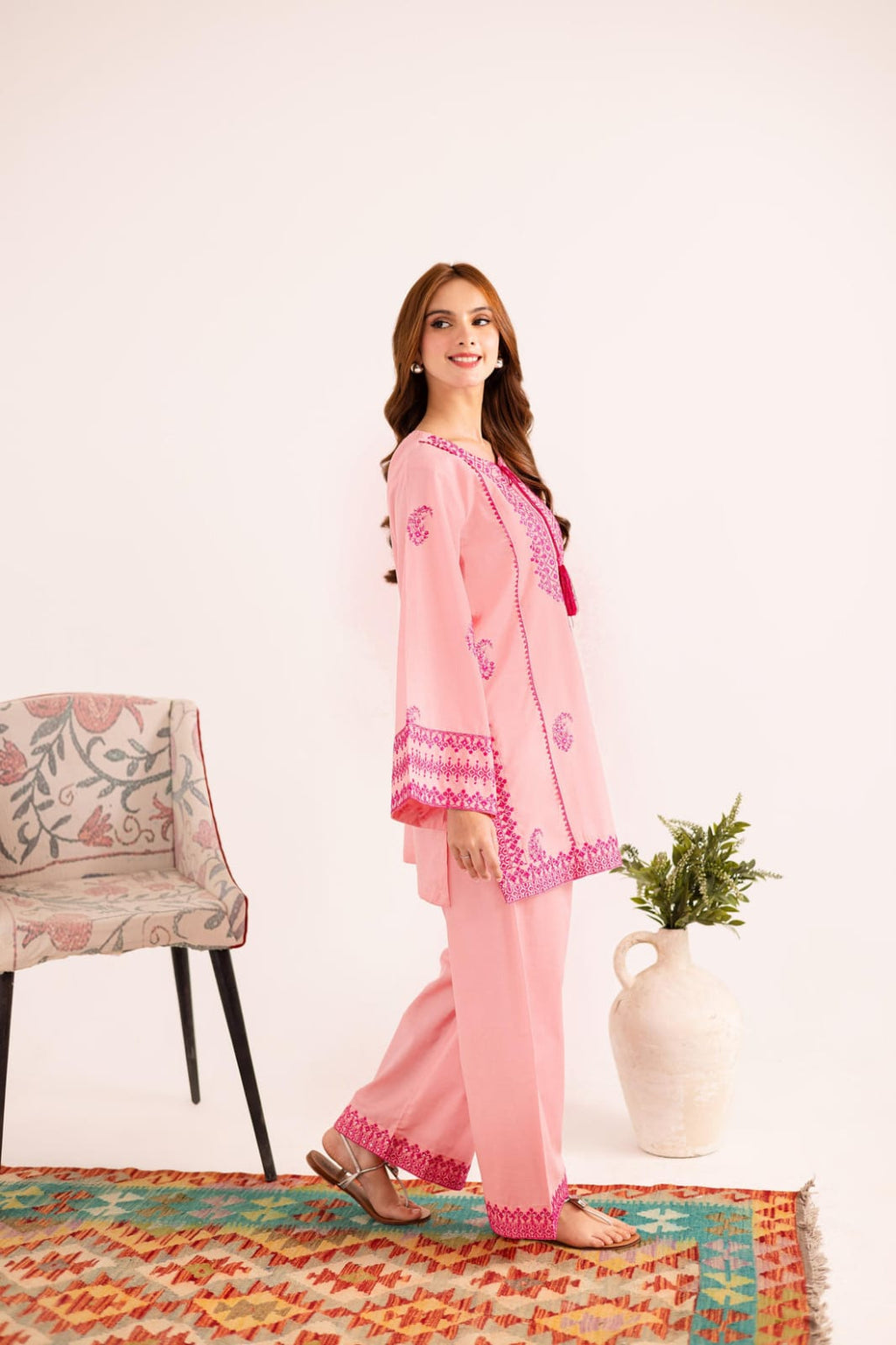 Jugun-Pink Embroidered co-ord
