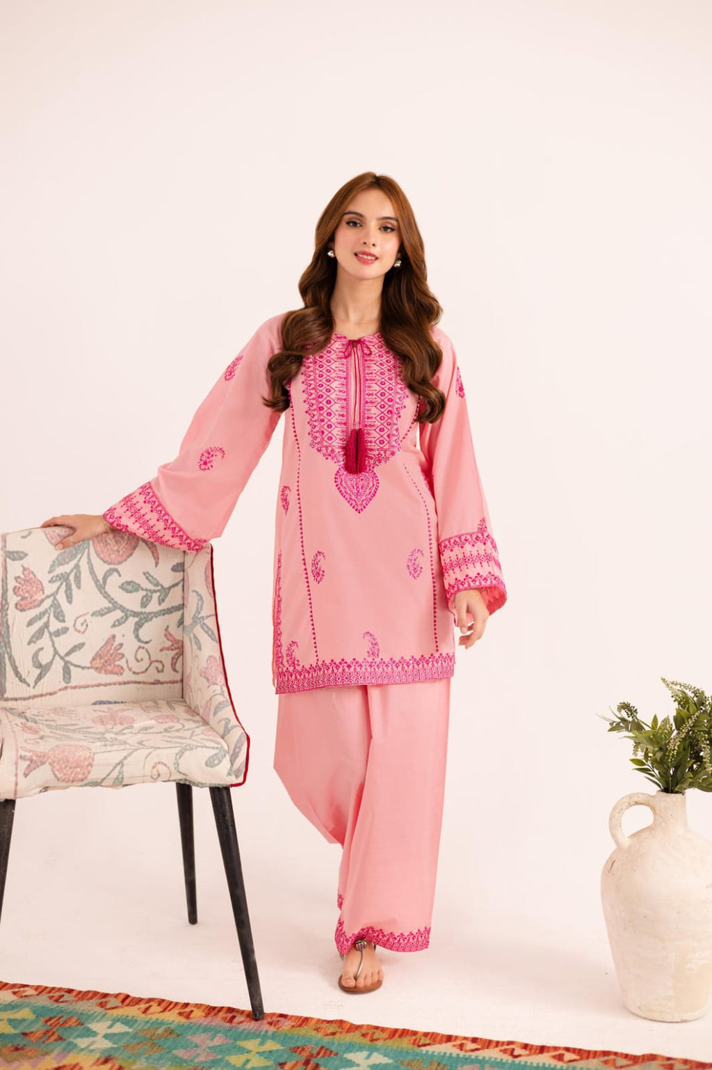 Jugun-Pink Embroidered co-ord