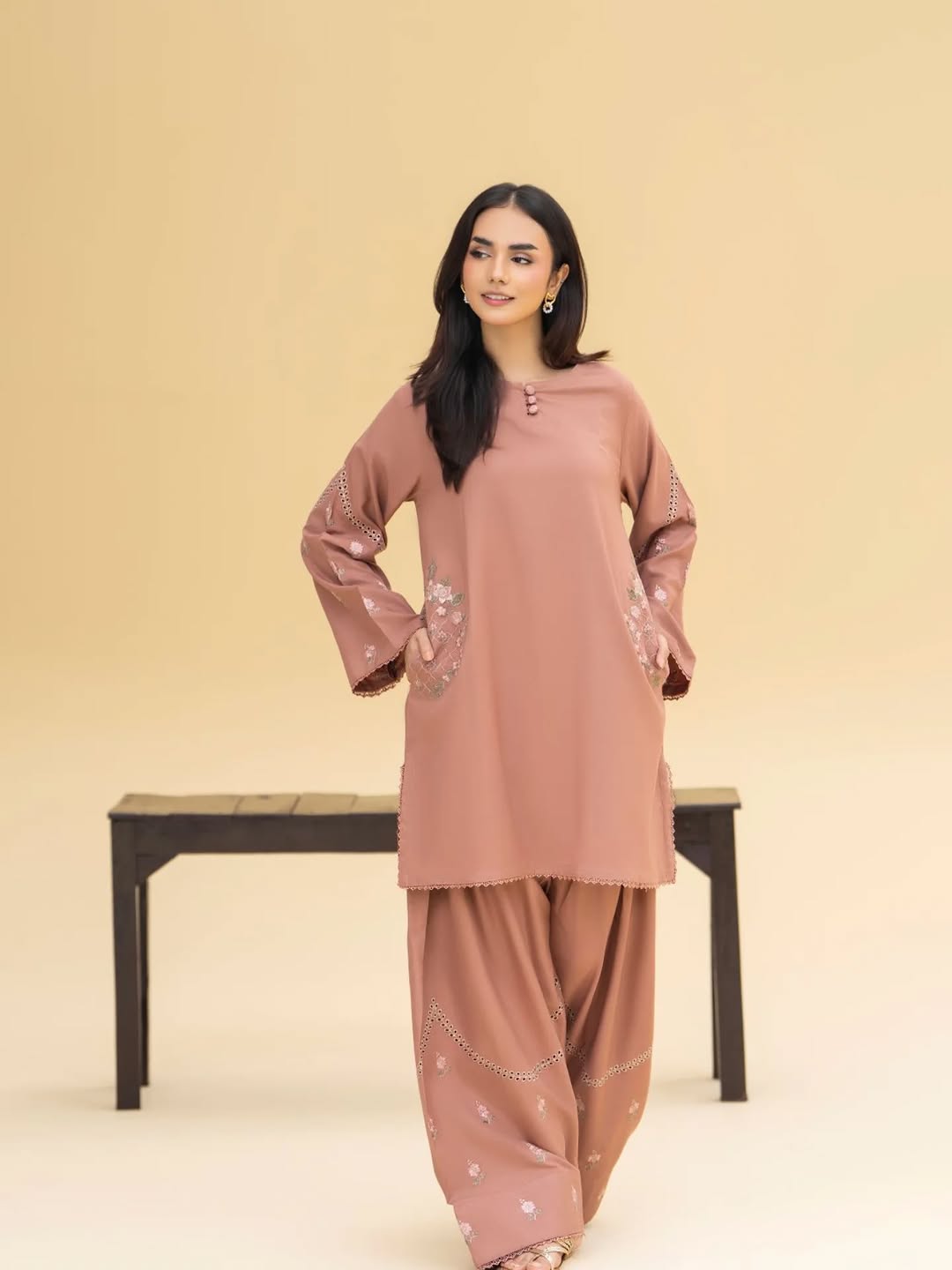 Mehrunisa Embroidered co-ord set