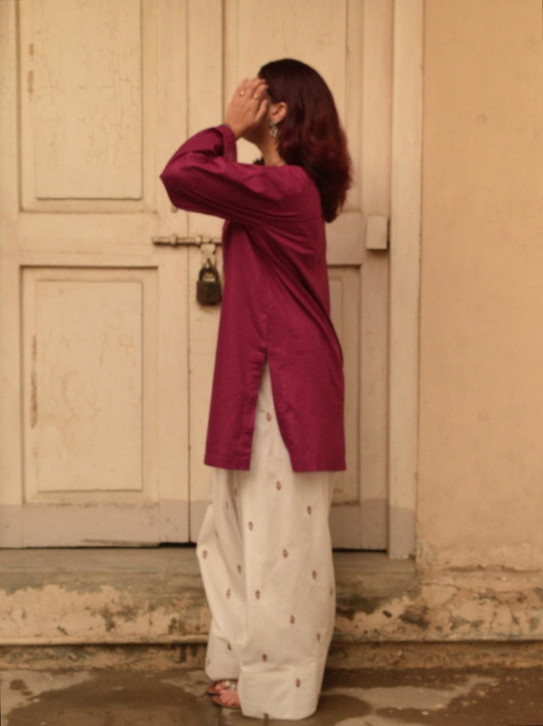 Ladli emb furshi shalwar