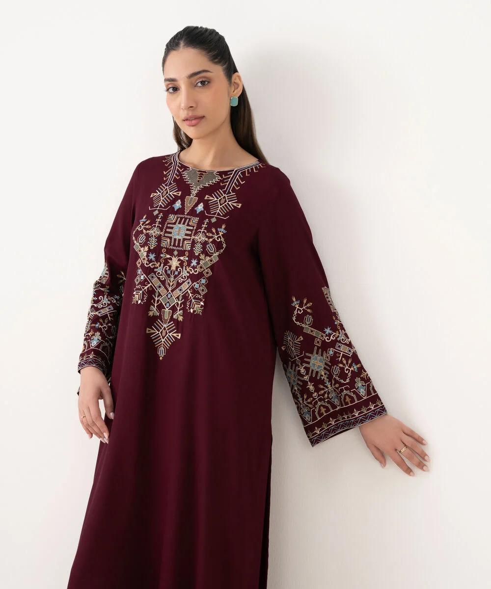 Ayza Embroidered 2Pc