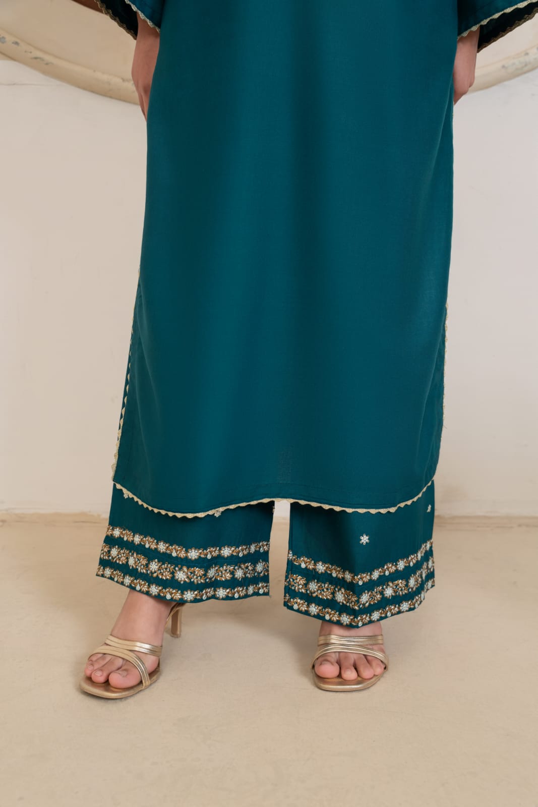 Luxe Embroidered 3pc