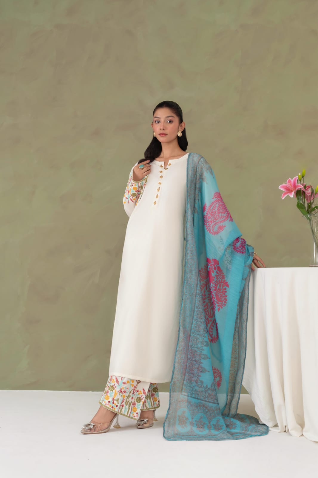 Laraib Embroidered 3pc