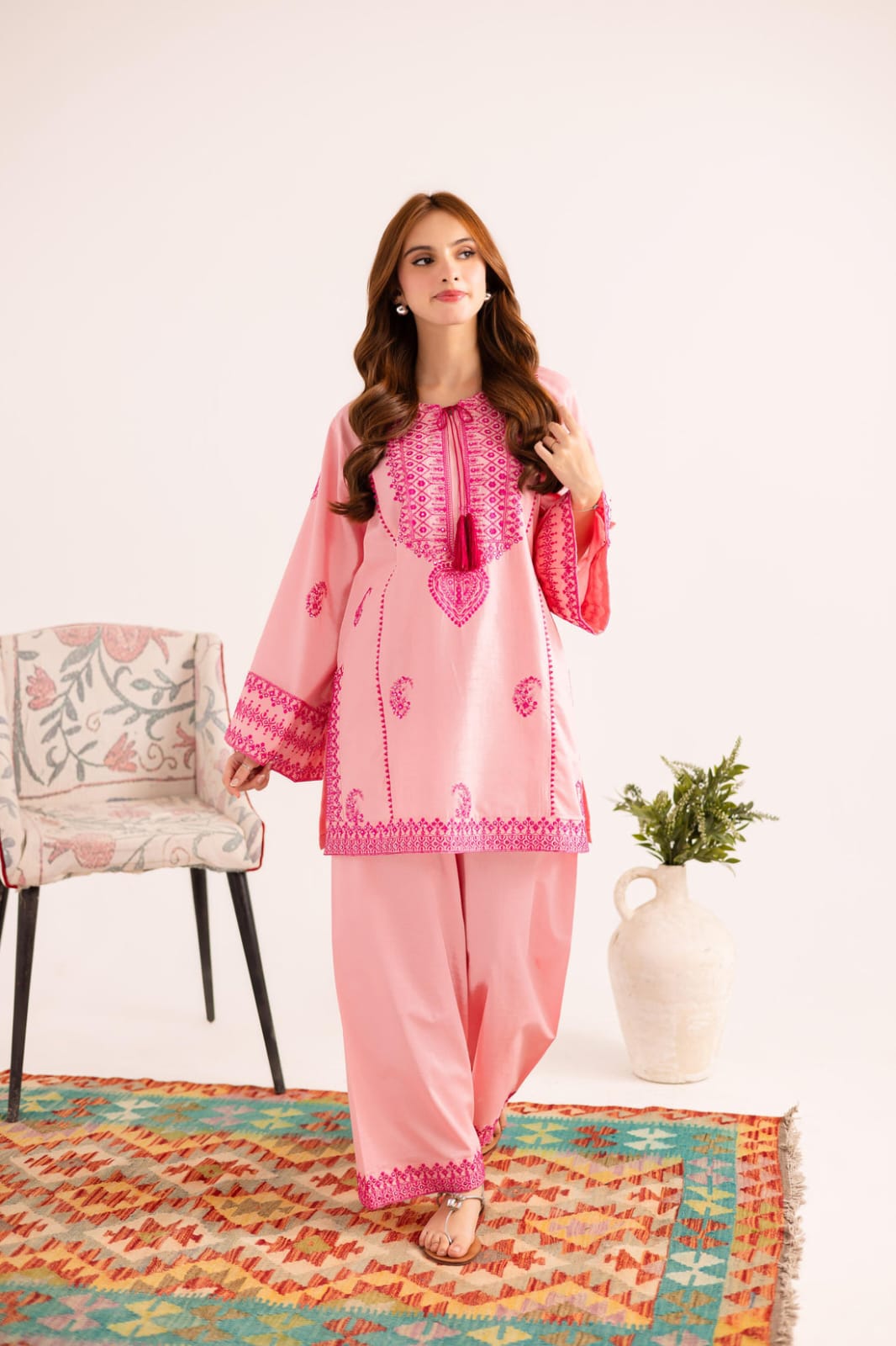 Jugun-Pink Embroidered co-ord